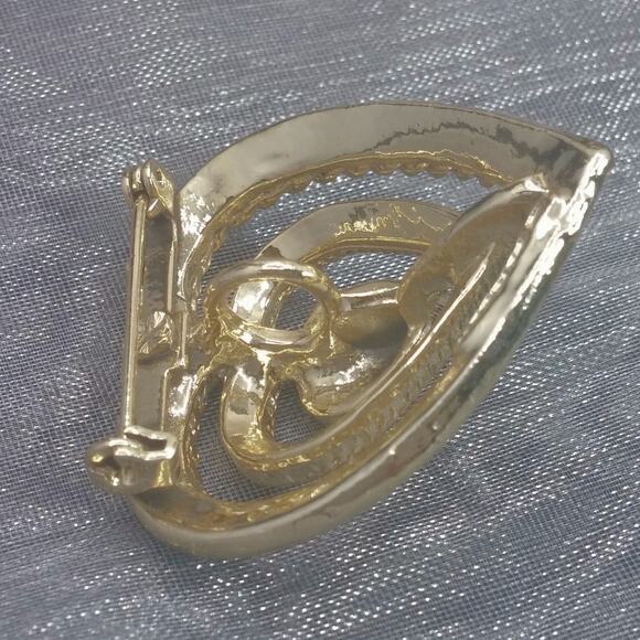 Vintage Gerry's Triple Heart Brooch Pendant Textured Gold Tone Pin 1960-1970 - Picture 5 of 11
